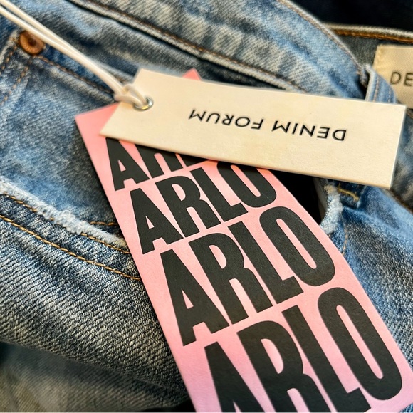 Denim ForumThe Arlo High Rise Straight 28L - Picture 8 of 12